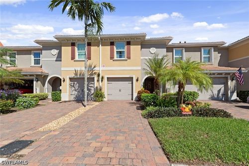 12555 Laurel Cove Dr, FORT MYERS, FL, 33913-8720 | Card Image