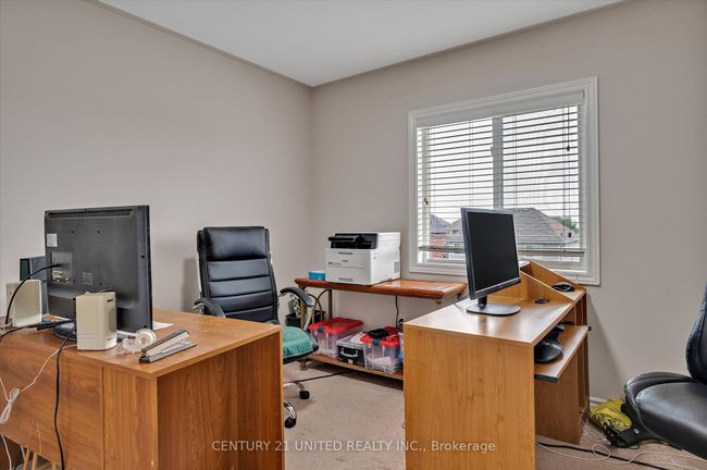 213 Farrier Cres, House other with 4 bedrooms, 4 bathrooms and 4 parking in Peterborough ON | Image 26