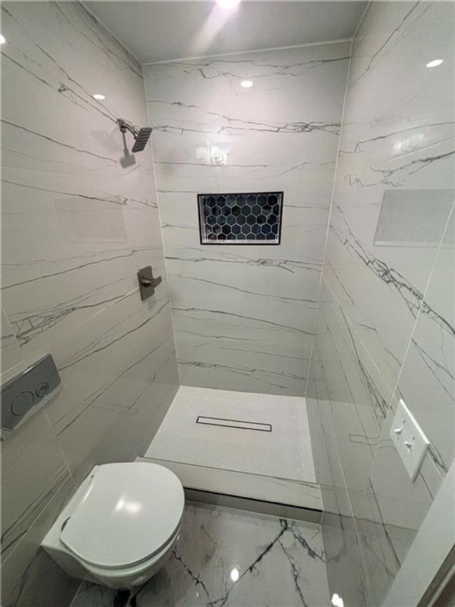 1595 Moncrief Cir, House other with 3 bedrooms, 2 bathrooms and null parking in Decatur GA | Image 11