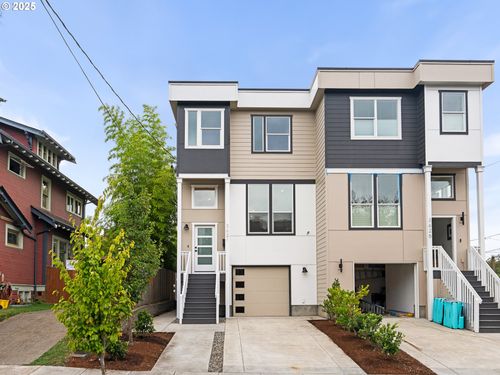 3621 Ne 8th Ave, Portland, OR, 97212-2119 | Card Image