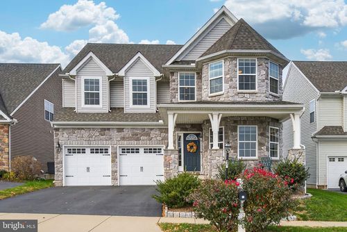 13 Alderwood Way, LANCASTER, PA, 17601-5089 | Card Image