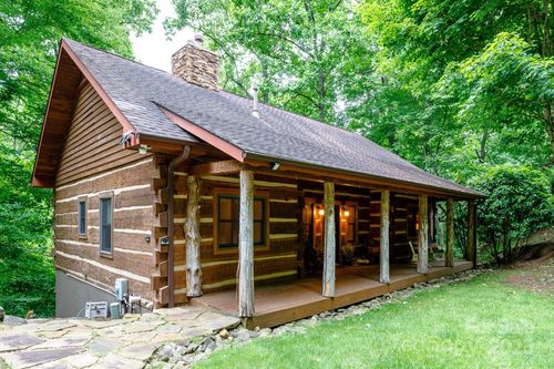 115 Grinnin Sun Rd, Burnsville, NC, 28714 | Card Image