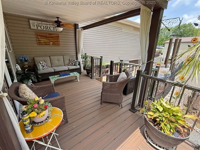 960 Grandview Rd, House other with 4 bedrooms, 3 bathrooms and null parking in Daniels WV | Image 11
