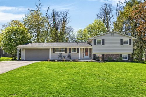123 Selborne, Perinton, NY, 14450 | Card Image