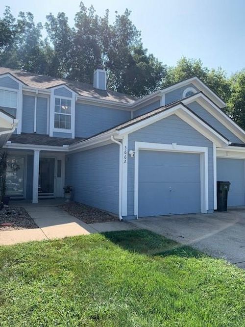 5662 Nw Plantation Dr, Lee's Summit, MO, 64064-1297 | Card Image