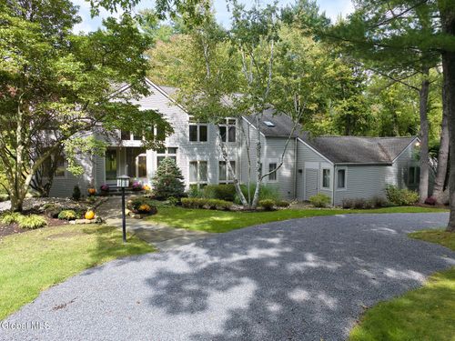 219 Forest Haven Dr, Slingerlands, NY, 12159-9001 | Card Image
