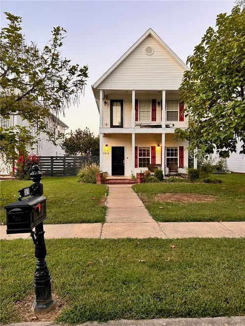 3616 S Tower Cir, Fayetteville, AR, 72704-7418 | Card Image