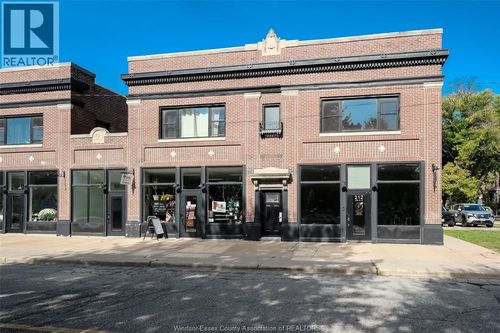 220 Erie St W, Windsor, ON, N9A6B5 | Card Image
