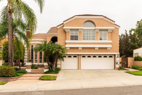 20325 Via Almeria, Yorba Linda, CA, 92887-3142 | Card Image