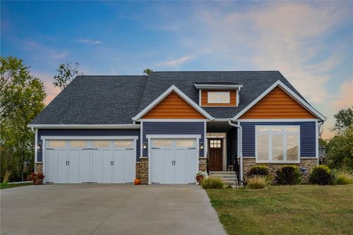 2906 Sydney Ct Ne, Swisher, IA, 52338-4708 | Card Image