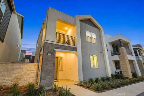 27129 Purple Sage Ct, Valencia, CA, 91381-2168 | Card Image
