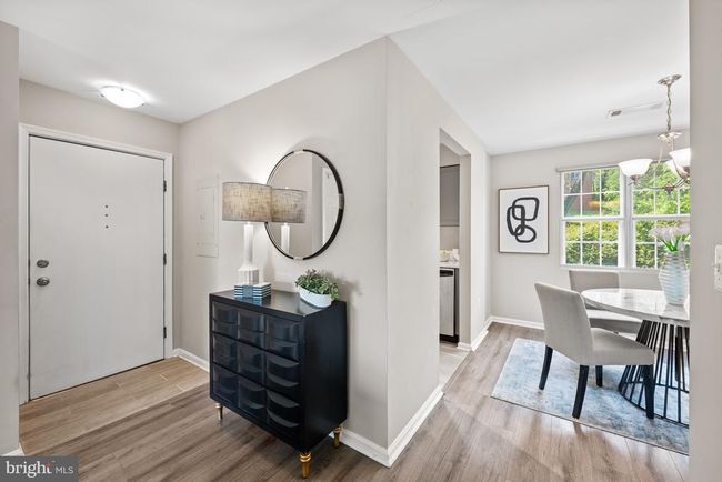 APT-410 - 2050 N Calvert St, Condo with 2 bedrooms, 1 bathrooms and null parking in ARLINGTON VA | Image 9