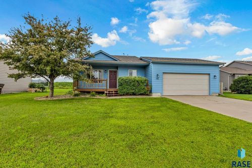 505 Almond Ave, Harrisburg, SD, 57032-2316 | Card Image