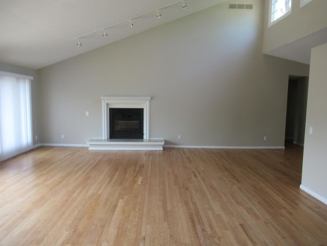 Great Room.JPG | Image 9