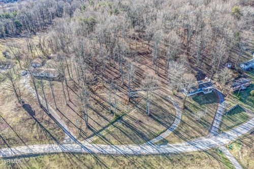 14-337 Johnson Cemetery Rd, Blountville, TN, 37617-3726 | Card Image