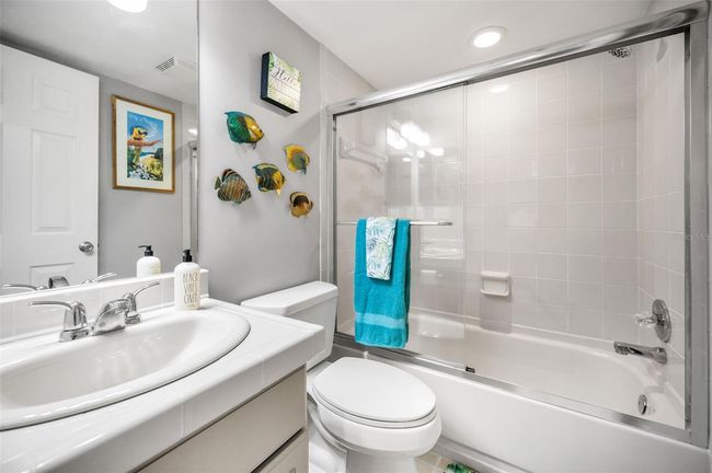 APT-200J - 300 S Florida Ave, Condo with 2 bedrooms, 2 bathrooms and null parking in TARPON SPRINGS FL | Image 34