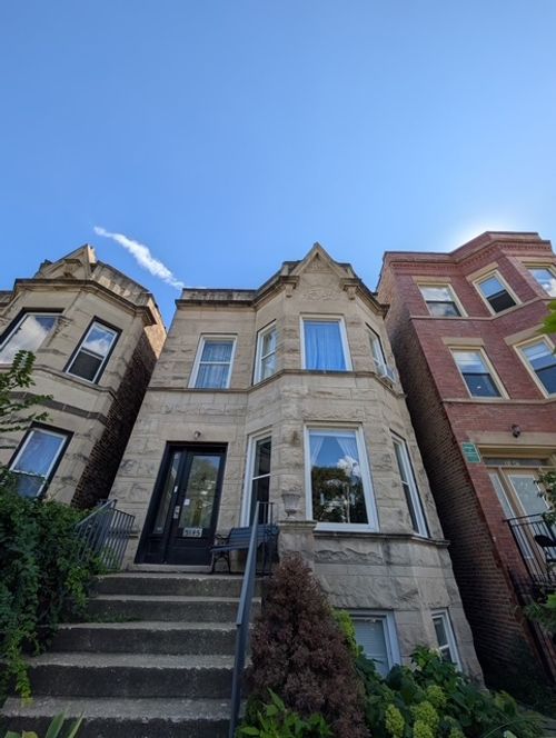 2-3145 W Augusta Blvd, Chicago, IL, 60622-4315 | Card Image