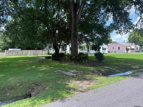 608 W End Dr, New Roads, LA, 70760-2840 | Card Image