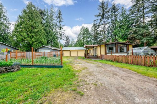 71 E Moore St, Port Hadlock, WA, 98339-9619 | Card Image
