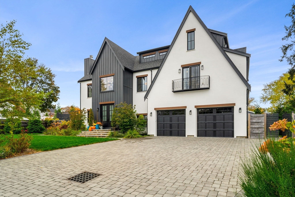 Residential in Beverly 3