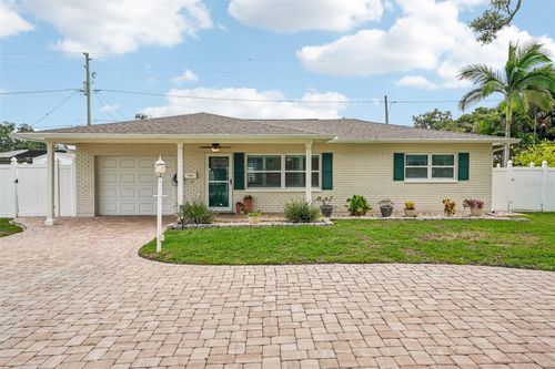 9725 48th Pl N, St Petersburg, FL, 33708-3625 | Card Image