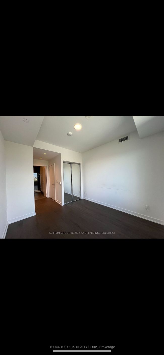 1926 Lake Shore Blvd W, Home with 1 bedrooms, 3 bathrooms and null parking in Toronto ON | Image 17
