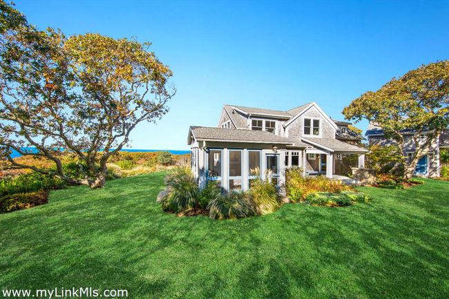 94 Menemsha Inn Rd, House other with 6 bedrooms, 5 bathrooms and null parking in Chilmark MA | Image 43