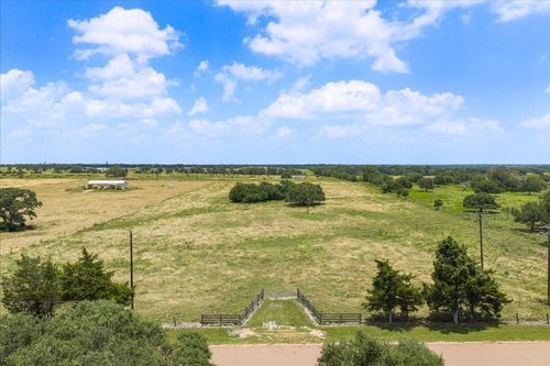 7260 Goehring Rd, Ledbetter, TX, 78946-2000 | Card Image