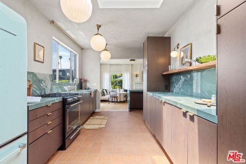818 Palms Blvd, Venice, CA, 90291 | Card Image