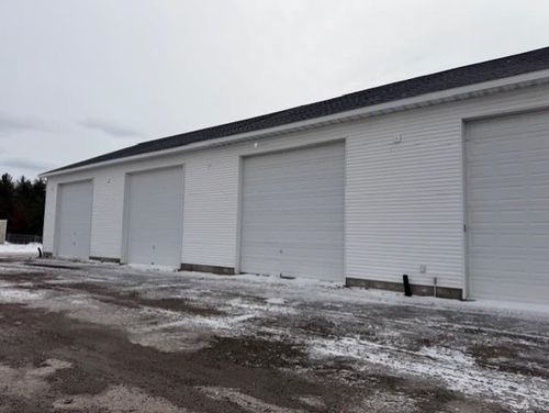 664 Aulerich Rd, East Tawas, MI, 48730-9339 | Card Image