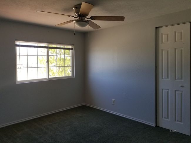 879 Spring Valley Pkwy, House other with 4 bedrooms, 2 bathrooms and null parking in Spring Creek NV | Image 5