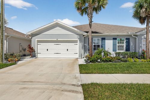 812 Persimmon Pl, Fort Pierce, FL, 34981-5337 | Card Image