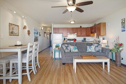 apt-104-50 Hauoli St, Wailuku, HI, 96793-9511 | Card Image