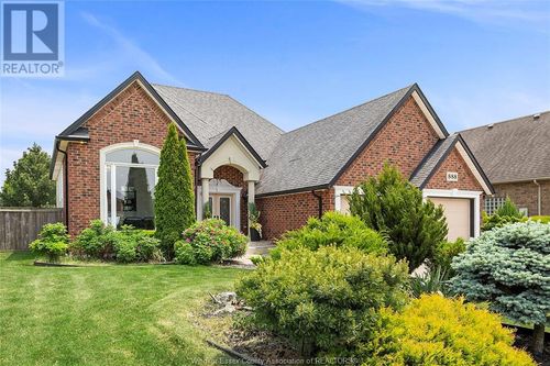 888 Driftwood Cres, Belle River, ON, N8L1G4 | Card Image