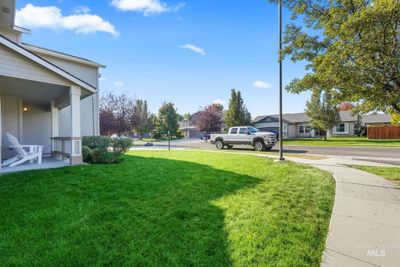 6624 E Harrington Dr, House other with 6 bedrooms, 3 bathrooms and 3 parking in Nampa ID | Image 2