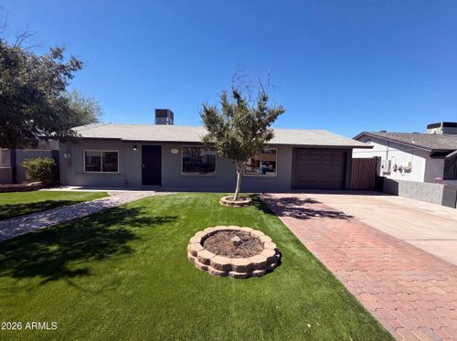 2027 W Corrine Dr, Phoenix, AZ, 85029-2621 | Card Image