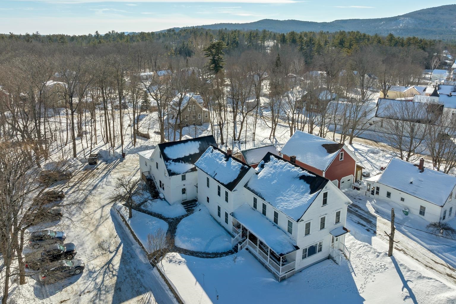 143 Meadow, Inactive in Wakefield Zoocasa