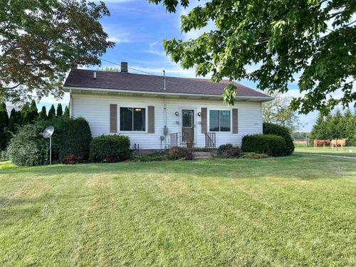 13776 Wabash Rd, Morenci, MI, 49256-9724 | Card Image