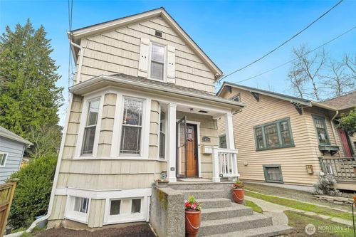 1420 N 50th St, Seattle, WA, 98103-6733 | Card Image