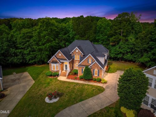 905 Babbling Creek Ln, Fuquay Varina, NC, 27526-7378 | Card Image