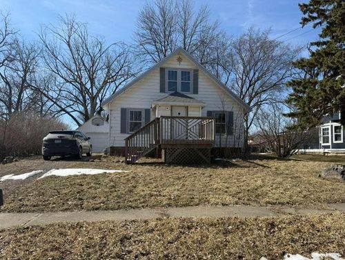 305 1st Ave Ne, Dodge Center, MN, 55927-9199 | Card Image