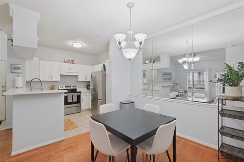 apt-4310-1330 Old Spanish Trl, Houston, TX, 77054-1835 | Card Image