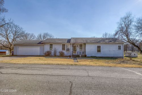 114 Parkmor Dr, Duenweg, MO, 64841-1045 | Card Image