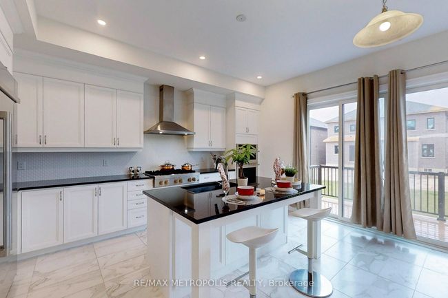 100 Ballantyne Blvd, House other with 4 bedrooms, 4 bathrooms and 2 parking in Vaughan ON | Image 6
