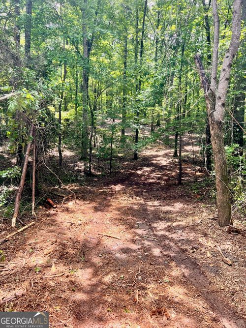 353 Retreat Trl, LaGrange, GA, 30240-9079 | Card Image