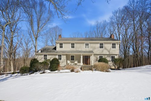 126 Rolling Hills Dr, Fairfield, CT, 06824-1866 | Card Image