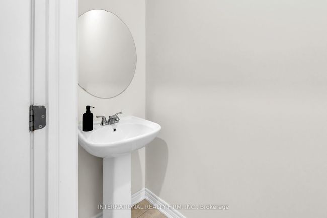 133 Hatton Garden Rd, House other with 4 bedrooms, 4 bathrooms and 4 parking in Woodbridge ON | Image 23