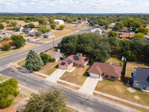 2210 Barry Dr, Killeen, TX, 76543-2747 | Card Image