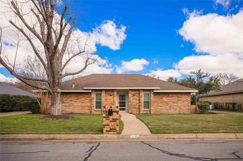 603 Chaffee Drive, Arlington, TX, 76006 | Card Image