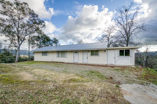 28776 Copper Creek Dr, Coarsegold, CA, 93614-9611 | Card Image